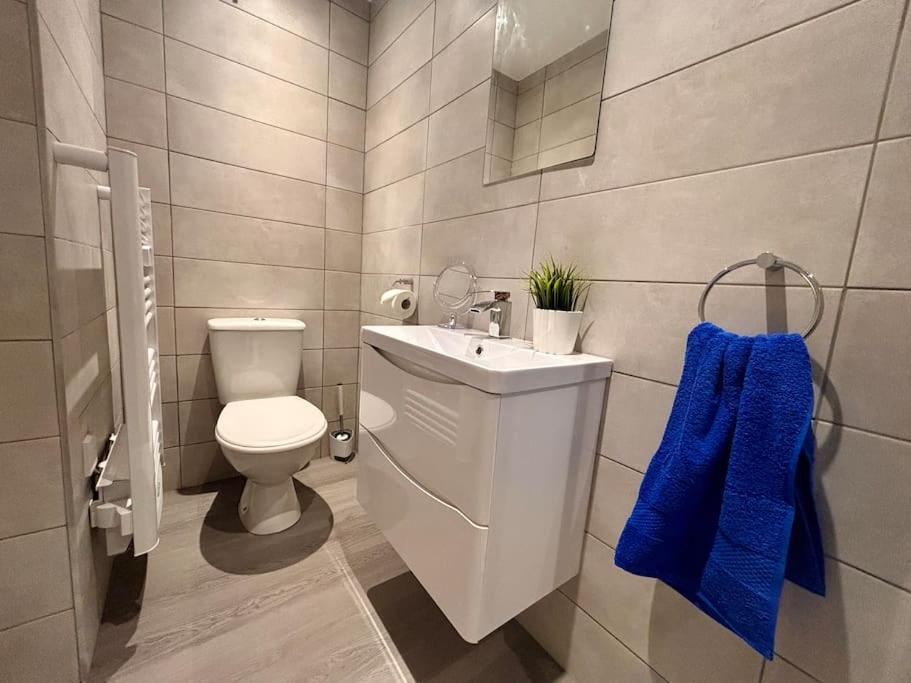 Teds Apartments-Town Centre-Apt2 Blackpool Bagian luar foto